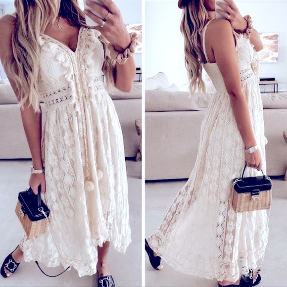 5 ⭐️ White New Boho Summer Lace Dress With Tassel Front - Picture 1 of 5